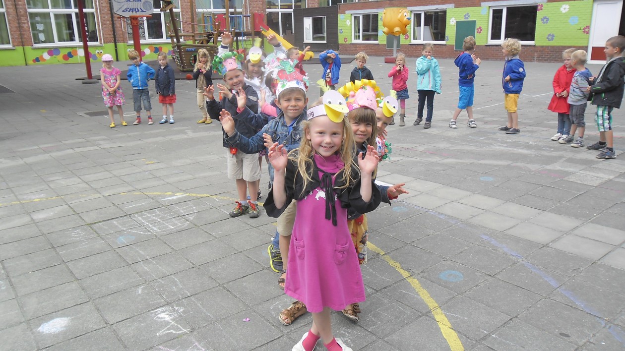 3KABC Vakantiejarigen vieren op de speelplaats