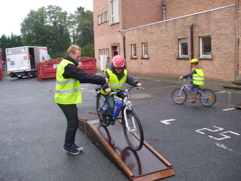 3B Meester op de fiets