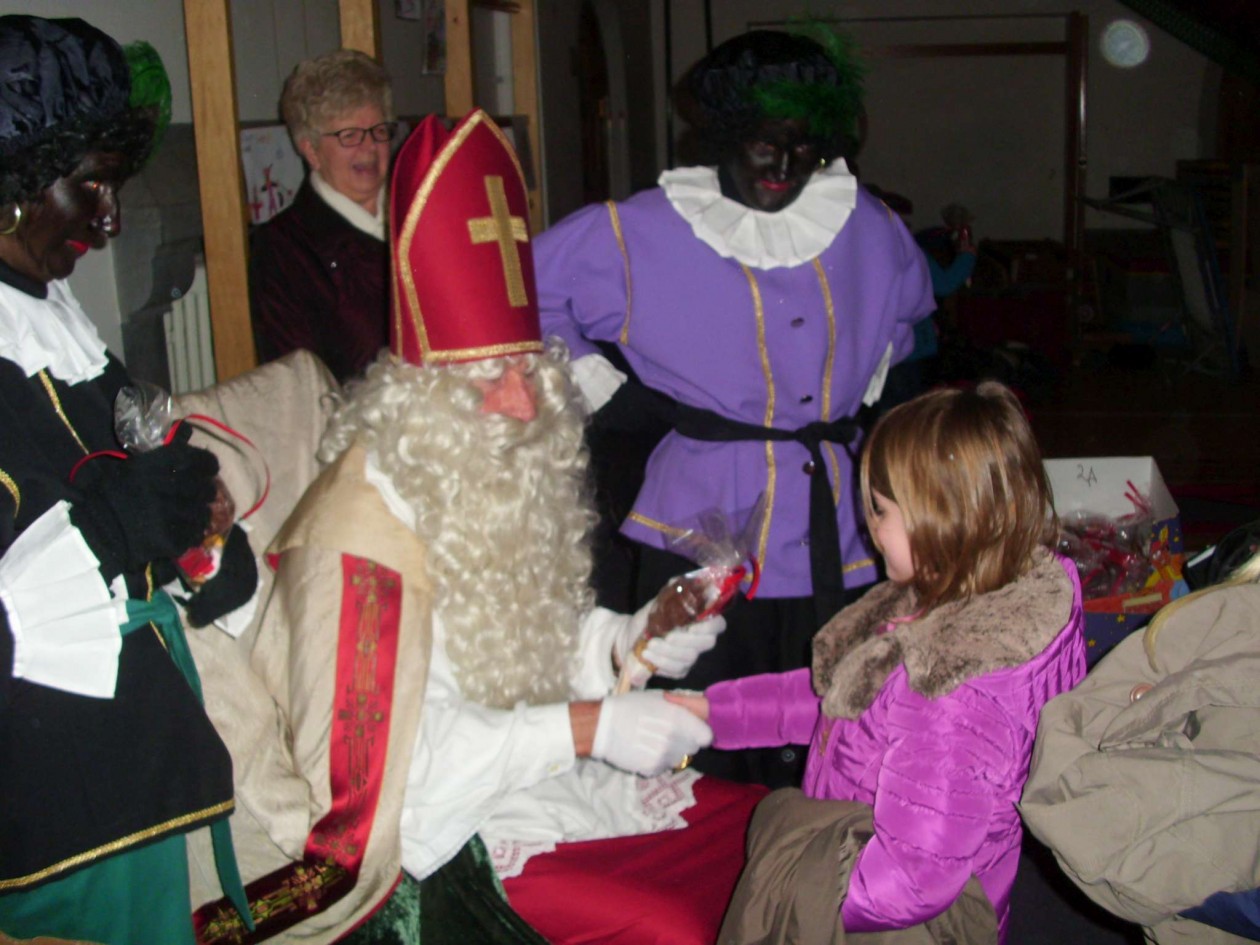 Sinterklaas op bezoek LO