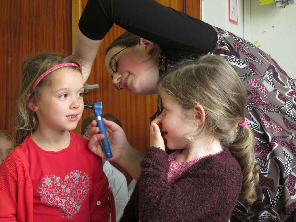 1C Dokters op bezoek