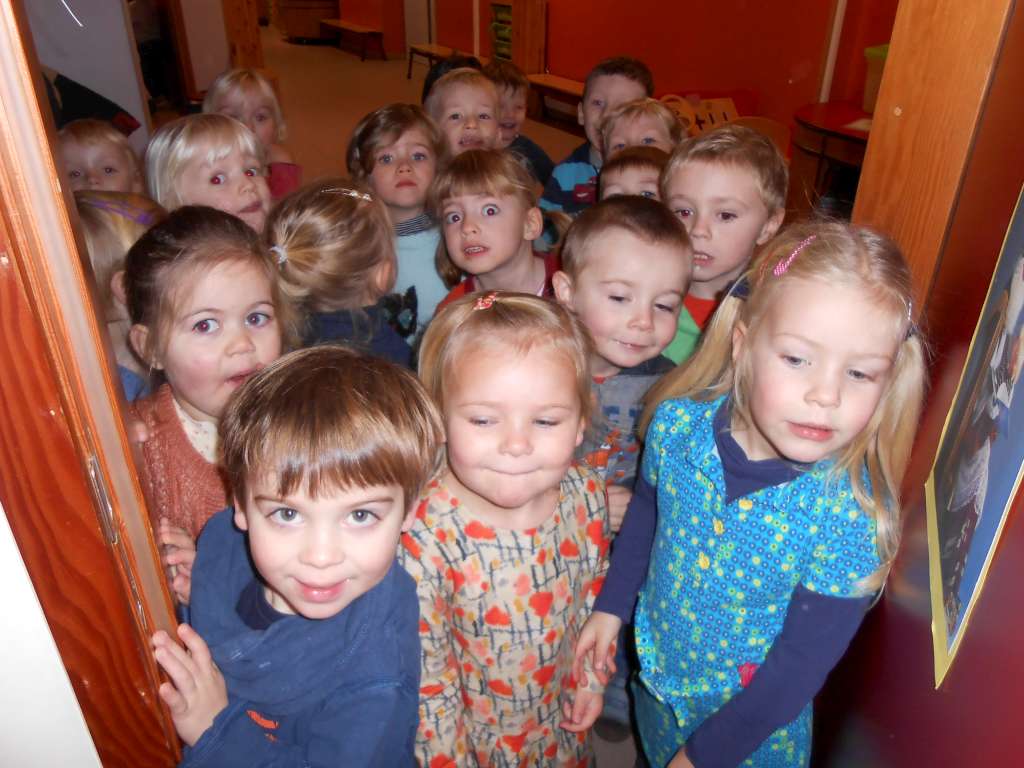 1KB Sint op school