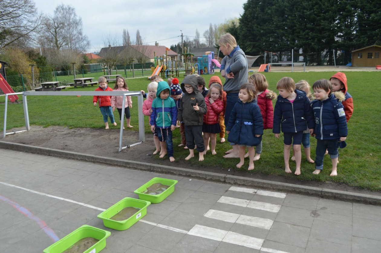 1KB Wij gaan op berenjacht