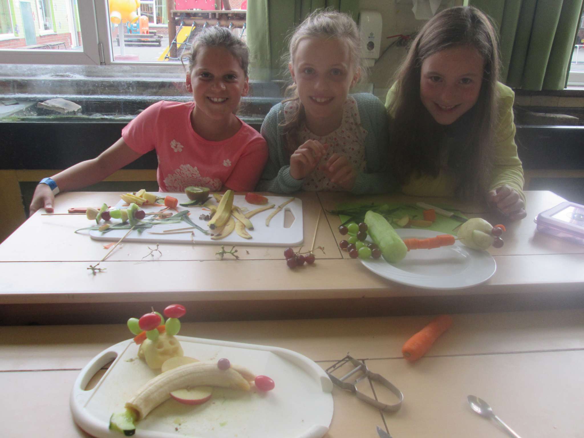 4A Knutselen met groenten en fruit