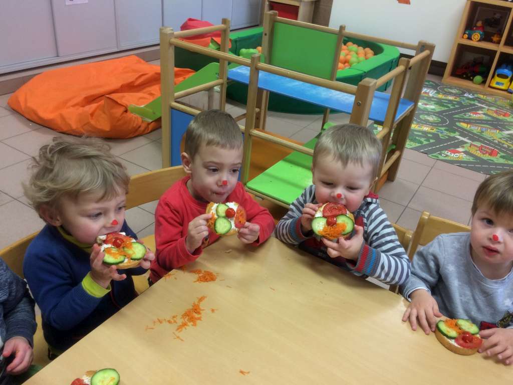 1PA Een clownsfeest met gezonde clowntjes
