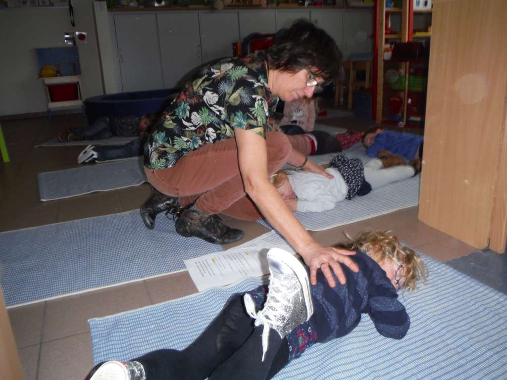 KO Relaxatie en yoga in de klas