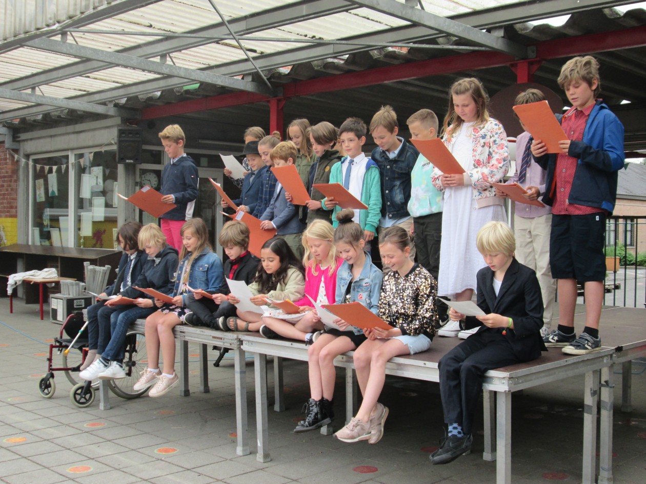456 Vrij podium