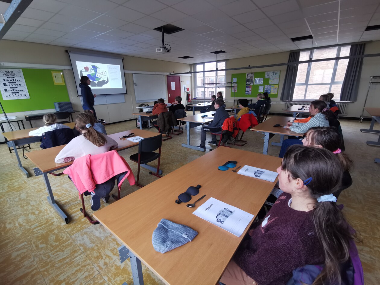 6ABC Bezoek Edugo Lochristi