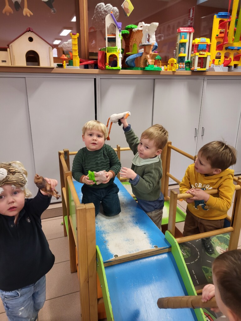 1PB Ssst, tijger slaapt!