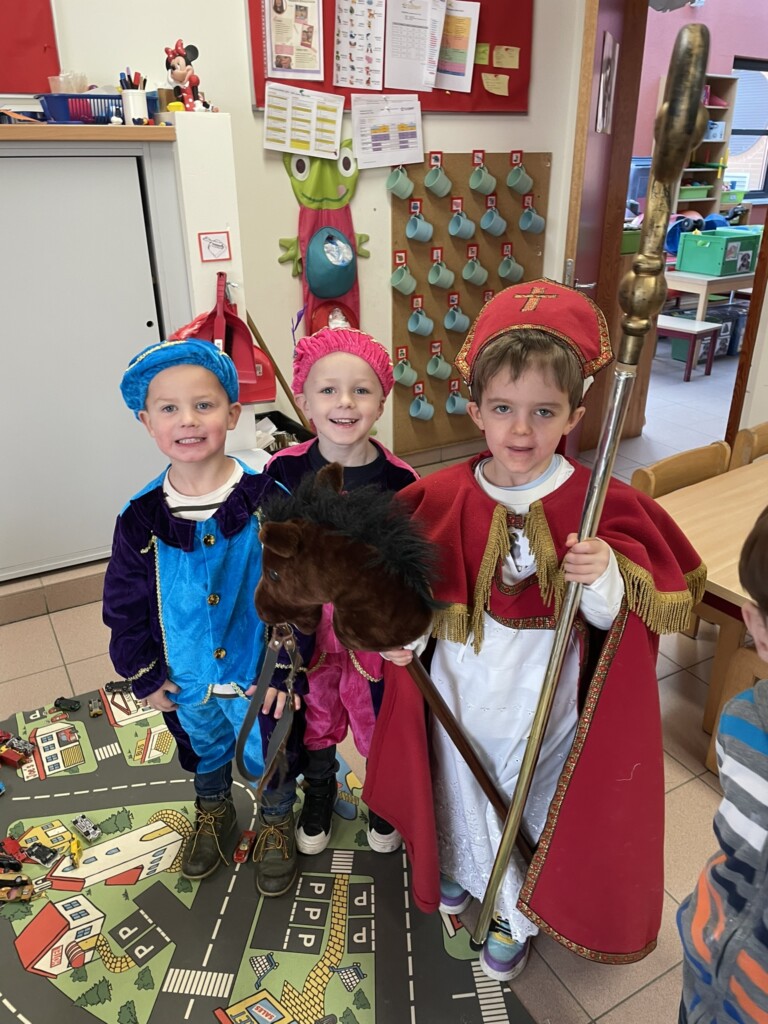 2KA Sinterklaas op bezoek