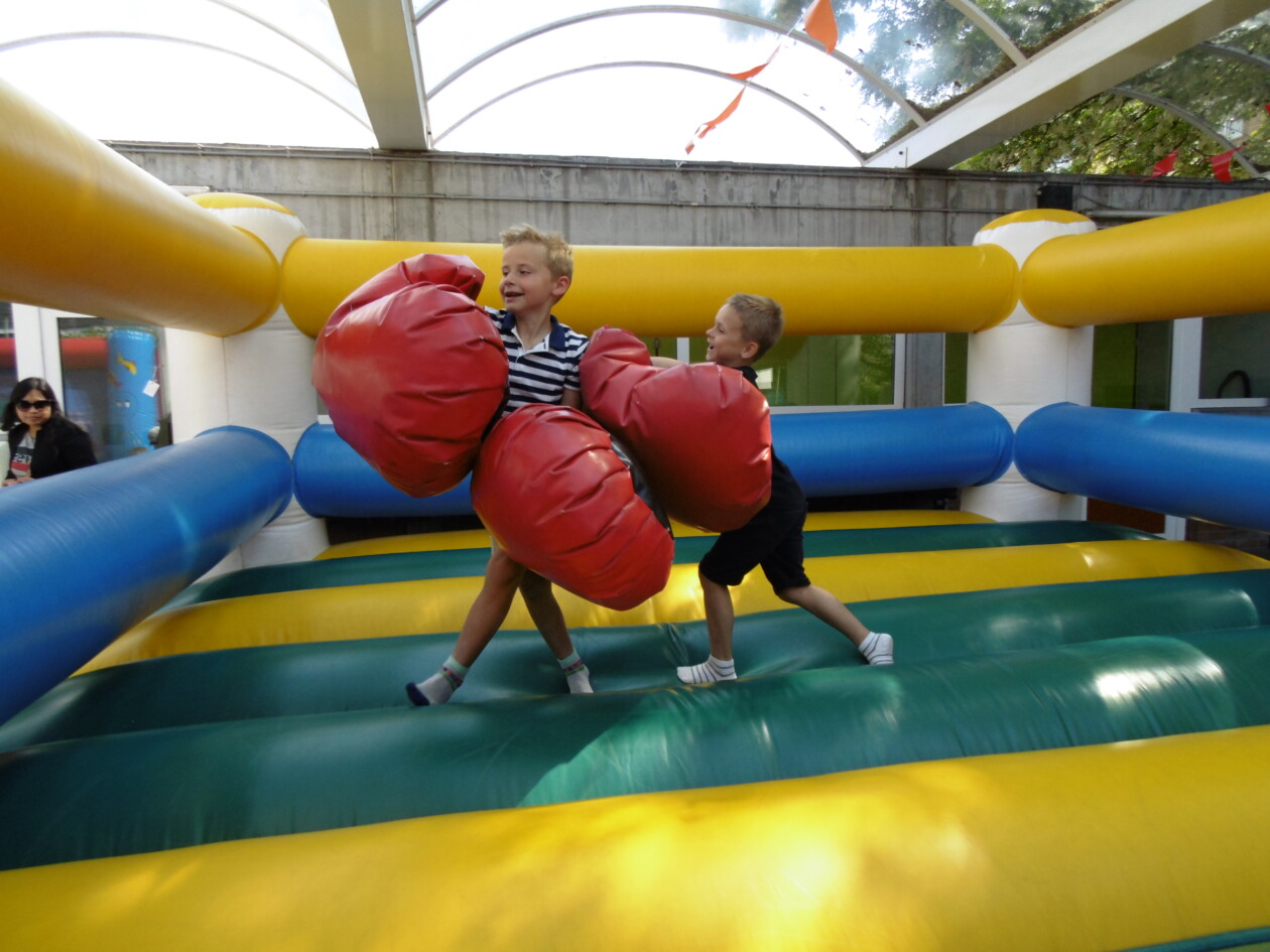 Spelletjesnamiddag op ons schoolfeest